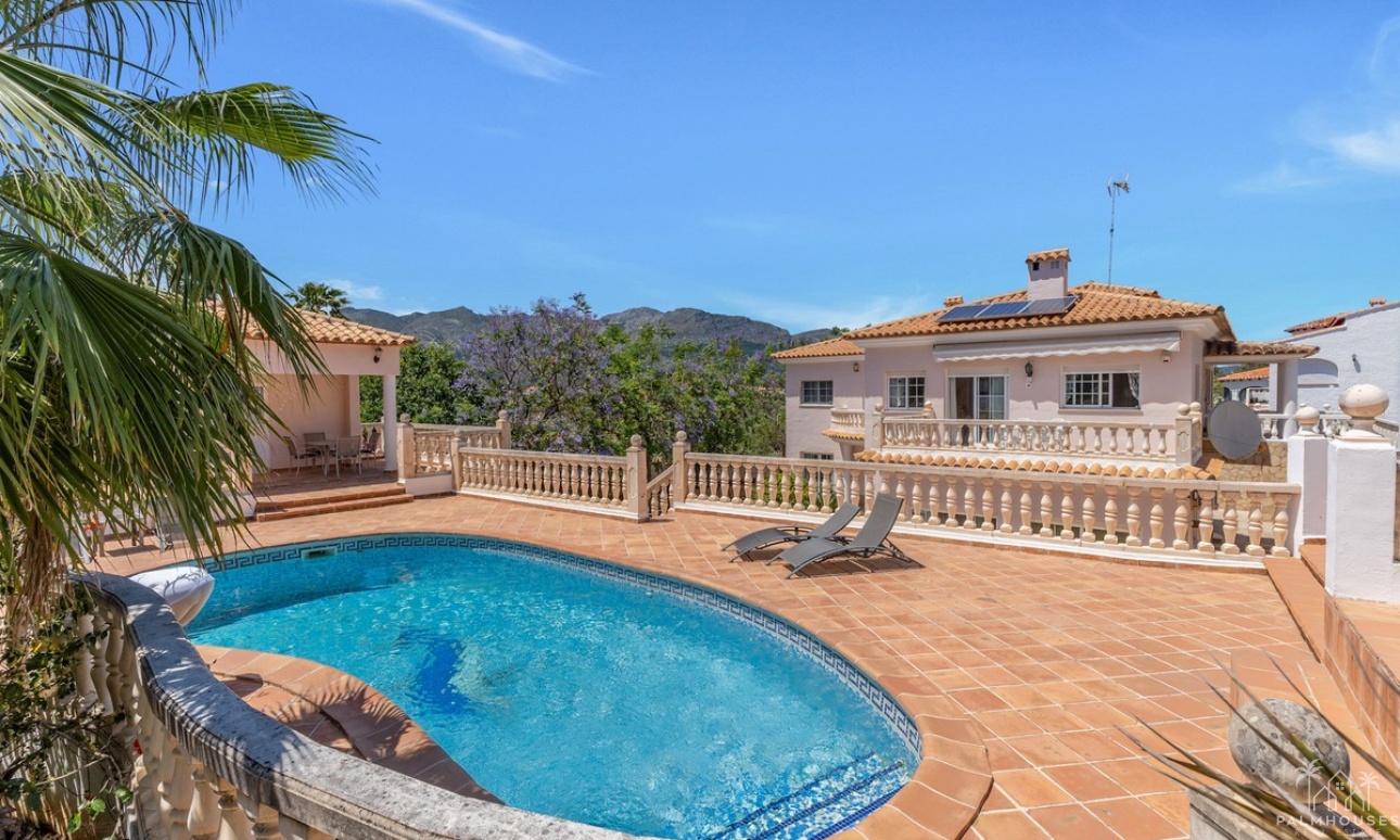 Venta - Villa - Orba - Orba Centro