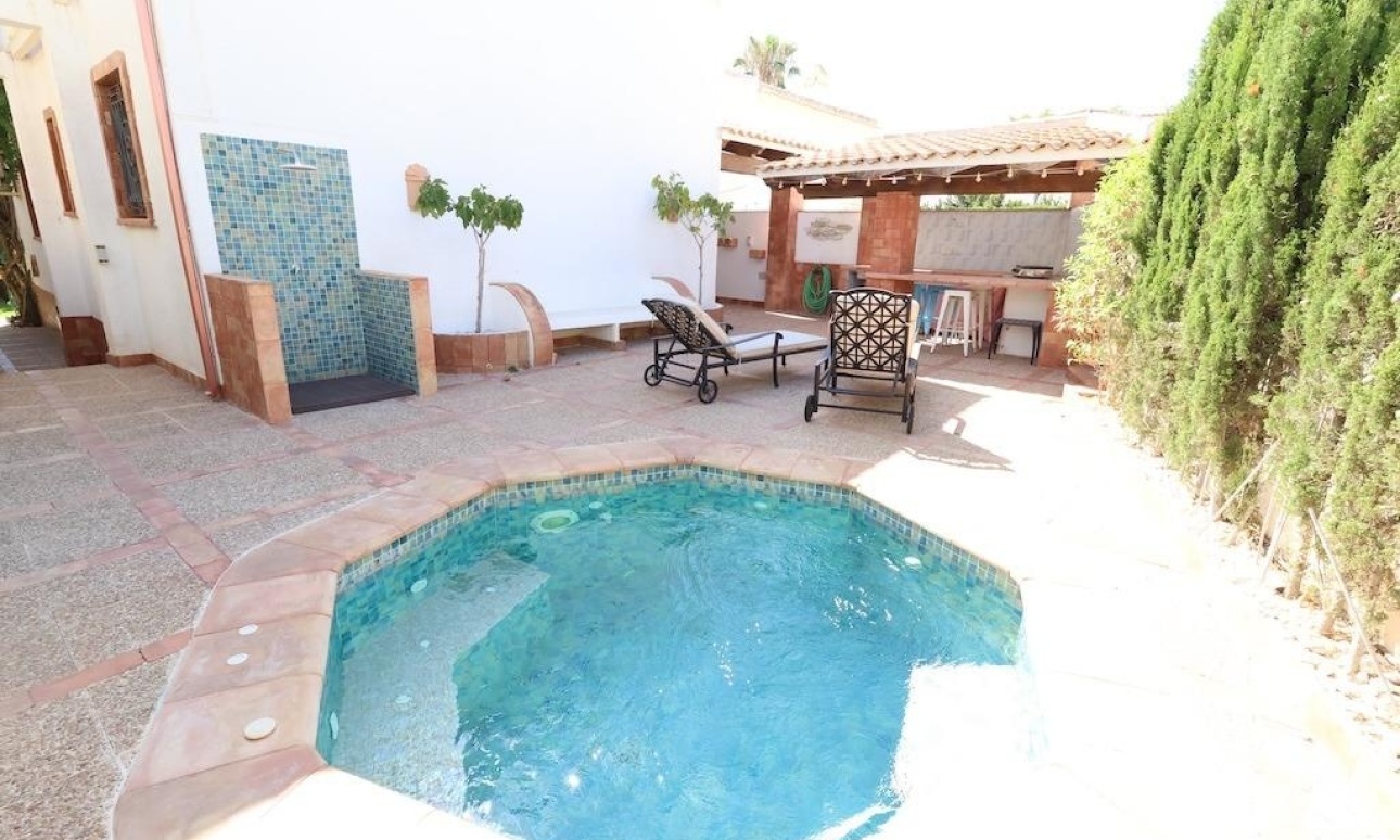 Venta - Villa - Orihuela Costa - Costa Blanca