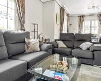 Venta - Villa - Orihuela Costa - Costa Blanca