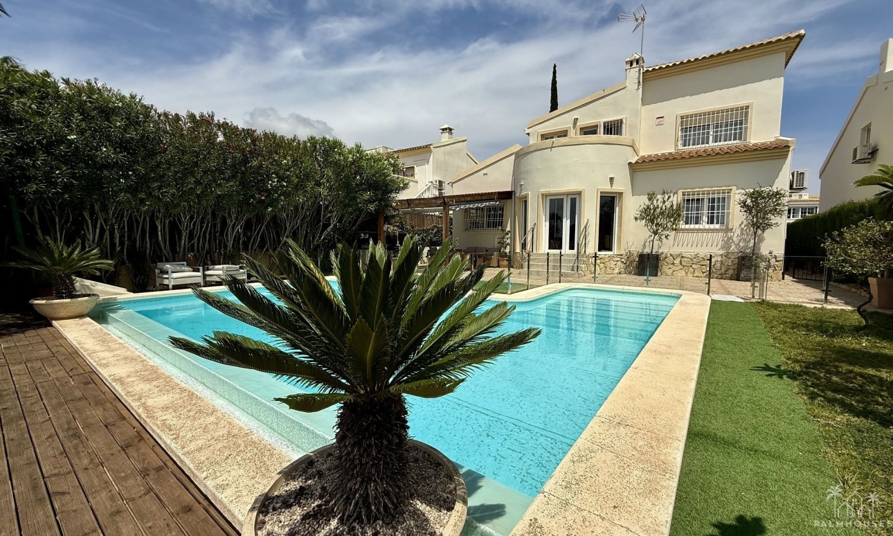 Venta - Villa - Orihuela Costa - Costa Blanca