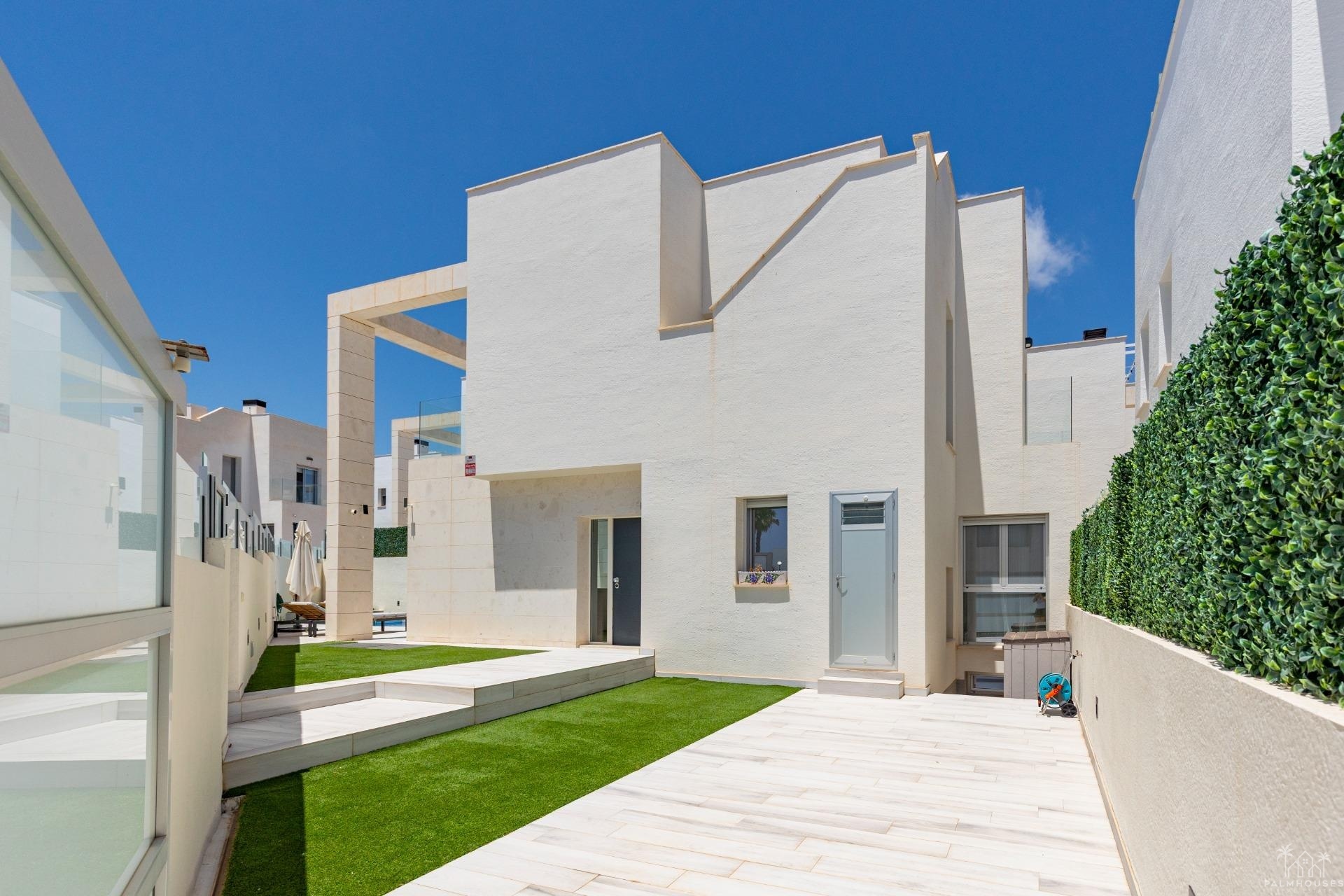 Venta - Villa - Orihuela Costa - Lomas de Cabo Roig