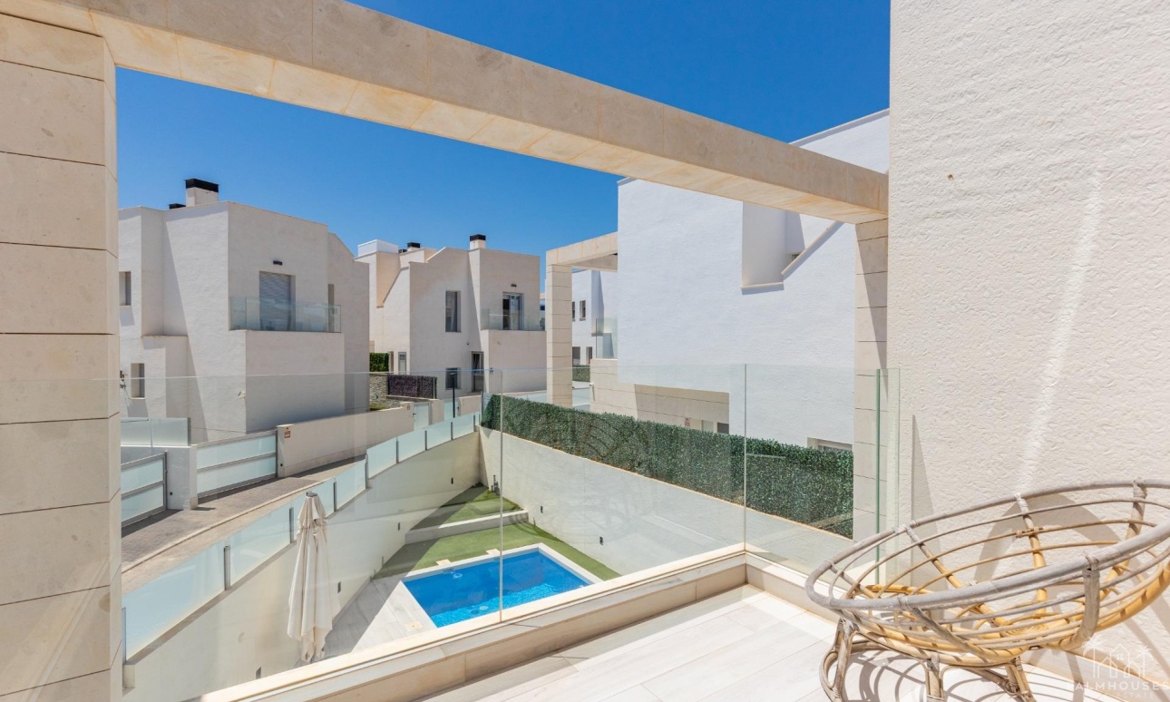 Venta - Villa - Orihuela Costa - Lomas de Cabo Roig