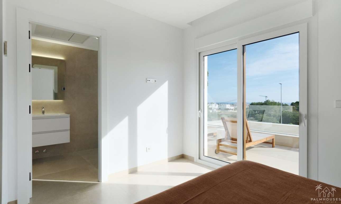 Venta - Villa - Orihuela Costa - Lomas de Don Juan