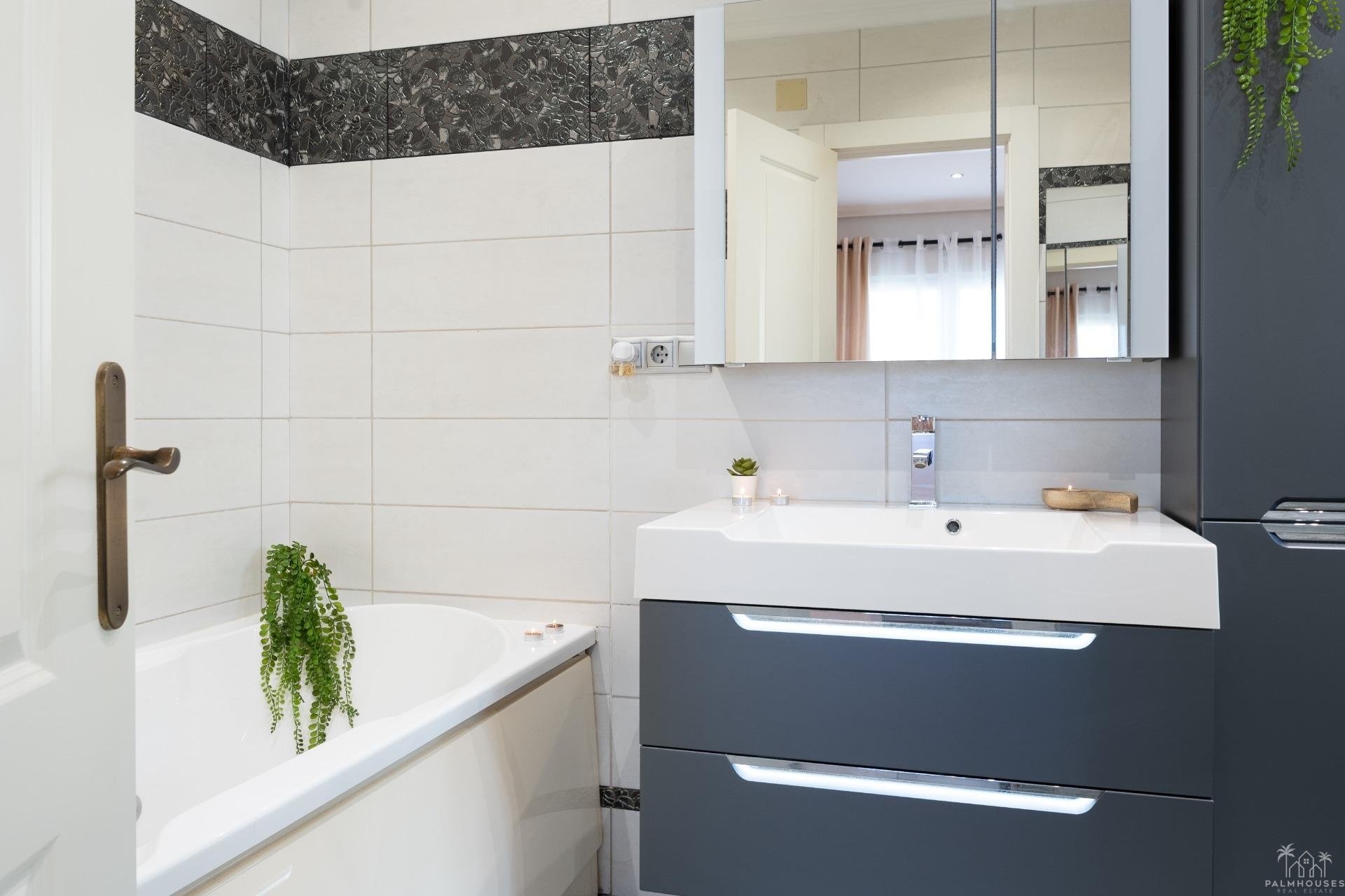 Venta - Villa - Orihuela Costa - Playa Flamenca