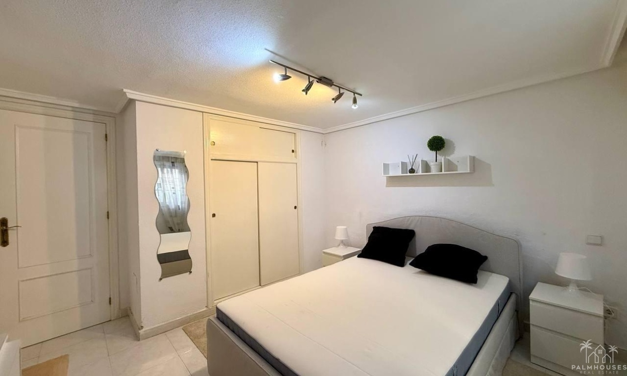 Venta - Villa - Orihuela Costa - Playa Flamenca