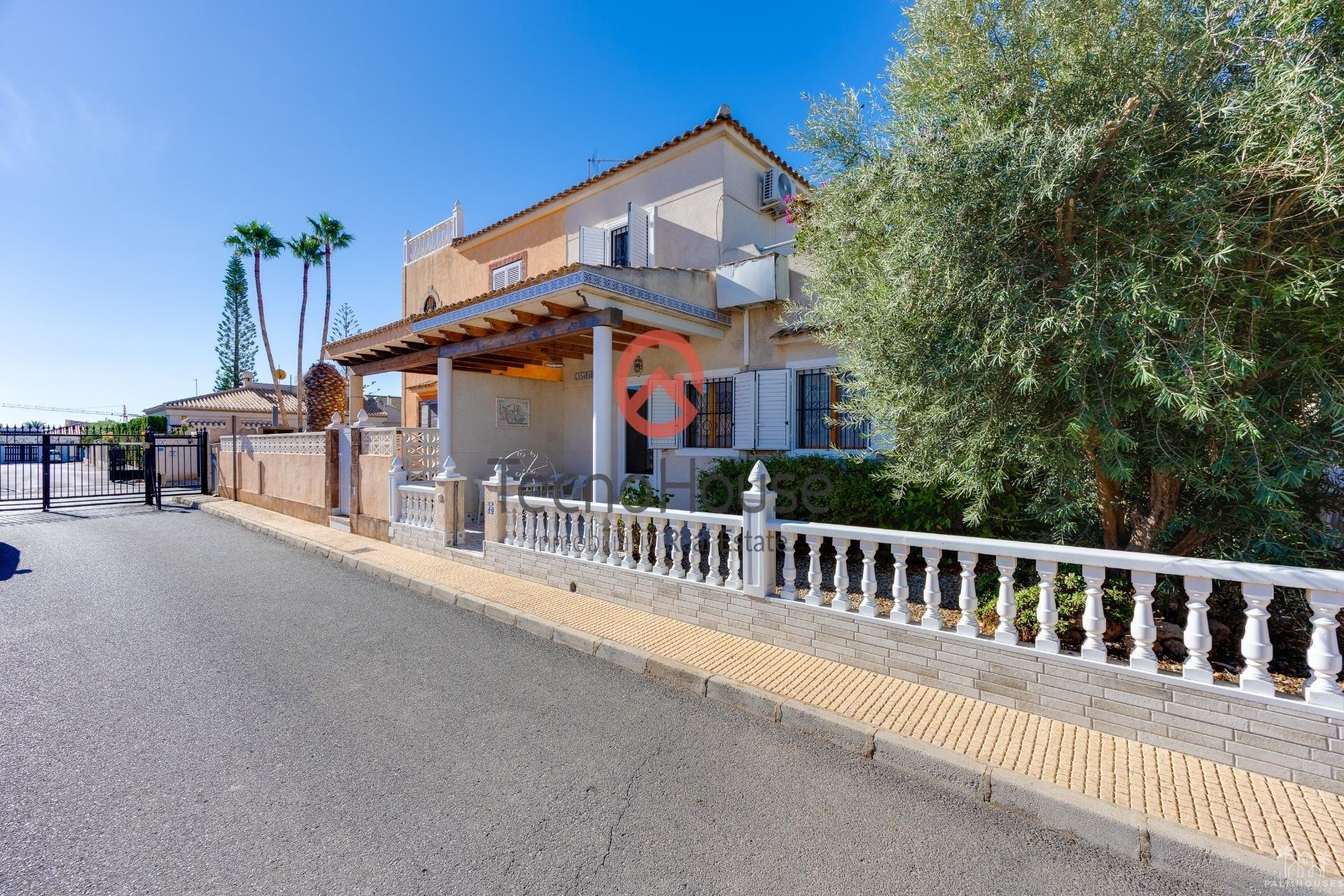 Venta - Villa - Orihuela Costa - Playa Flamenca