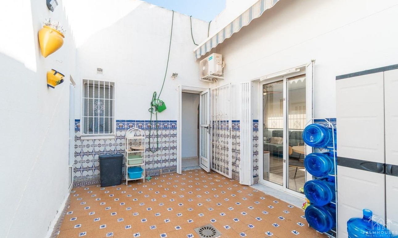 Venta - Villa - Orihuela Costa - Punta Prima