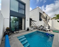 Venta - Villa - Orihuela Costa - Villamartin
