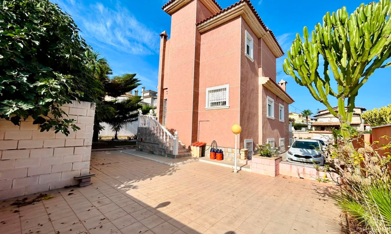Venta - Villa - Orihuela - Inland