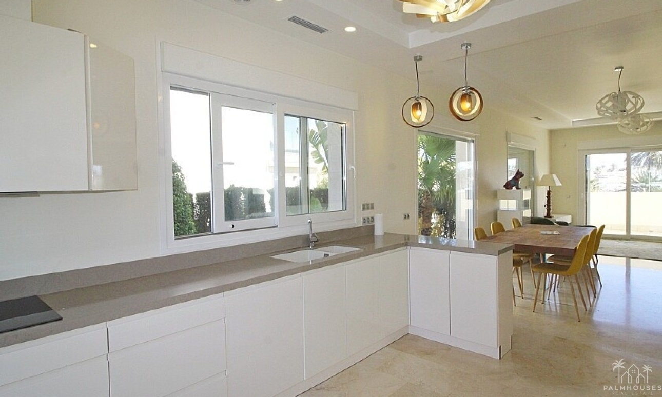 Venta - Villa - Orihuela - La Zenia