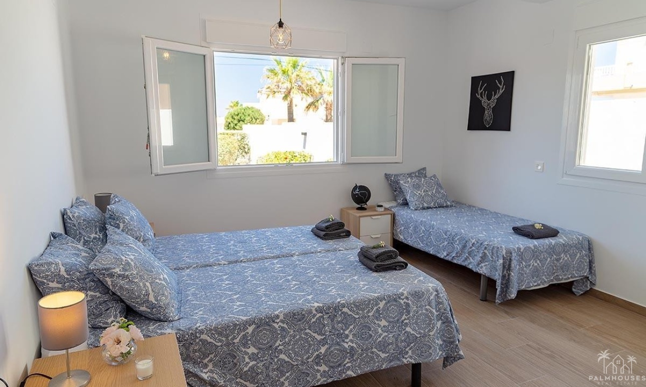 Venta - Villa - Orihuela - Playa Flamenca