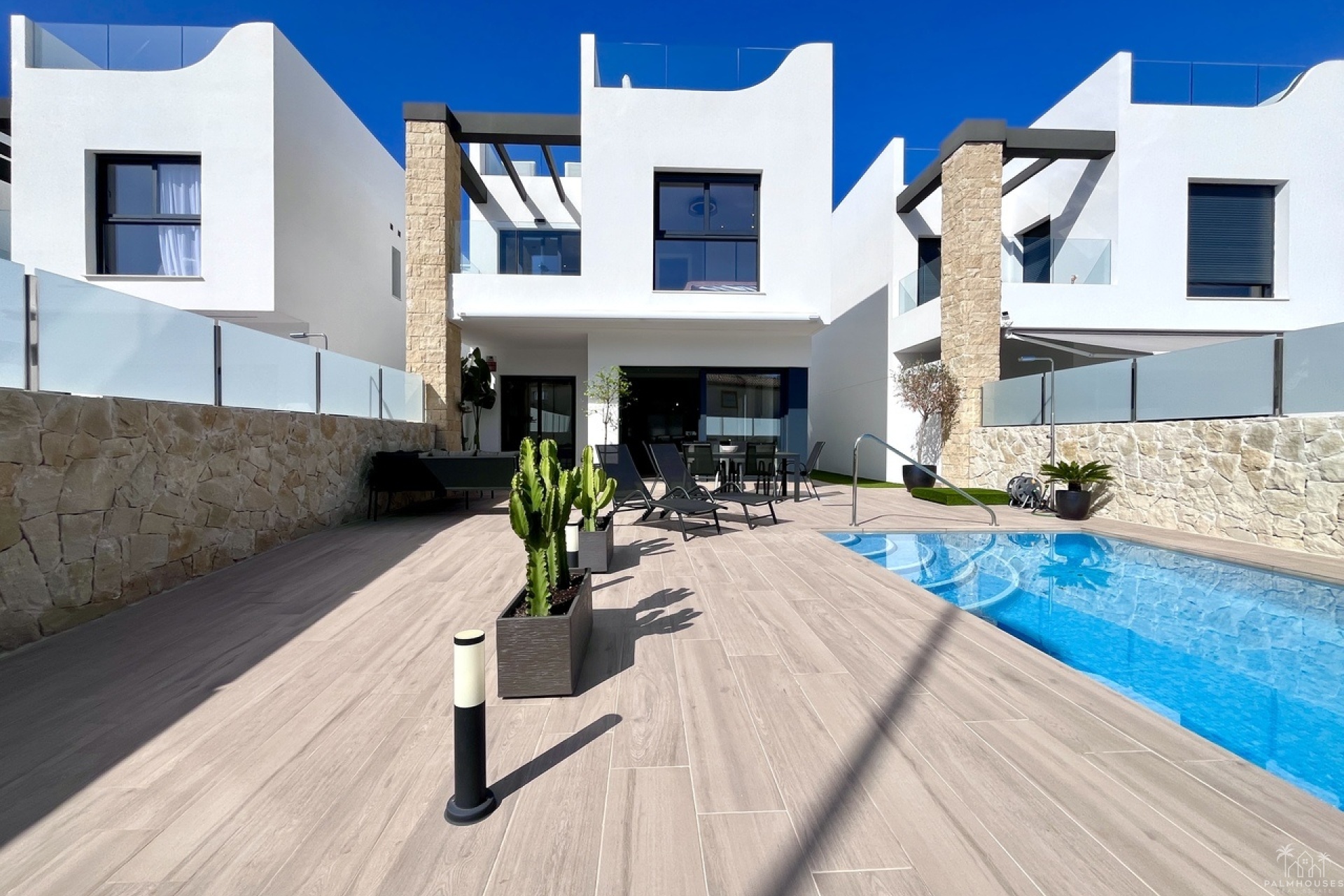 Venta - Villa - Punta Prima - Costa Blanca
