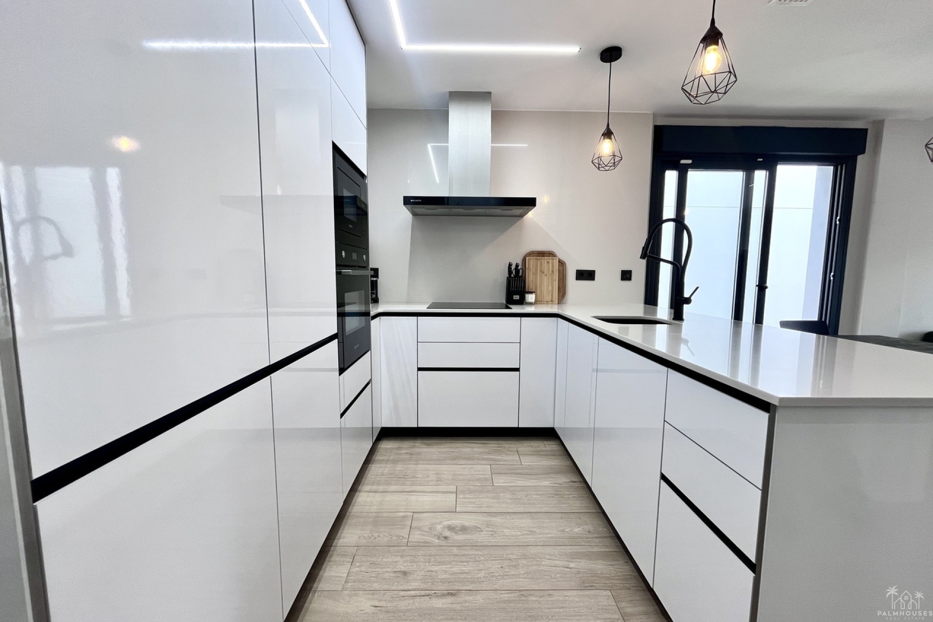 Venta - Villa - Punta Prima - Costa Blanca