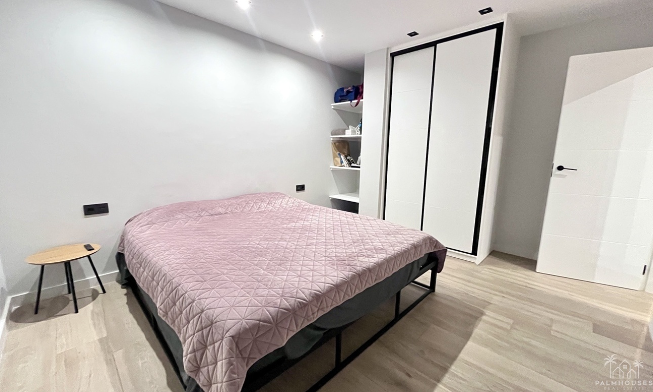 Venta - Villa - Punta Prima - Costa Blanca