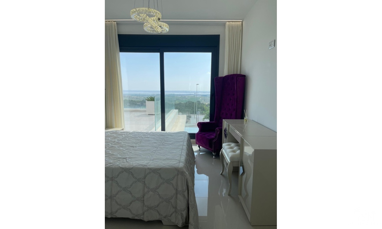 Venta - Villa - San Miguel de Salinas - Altos De San Miguel