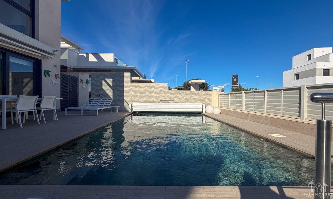 Venta - Villa - San Miguel de Salinas - Bellavista