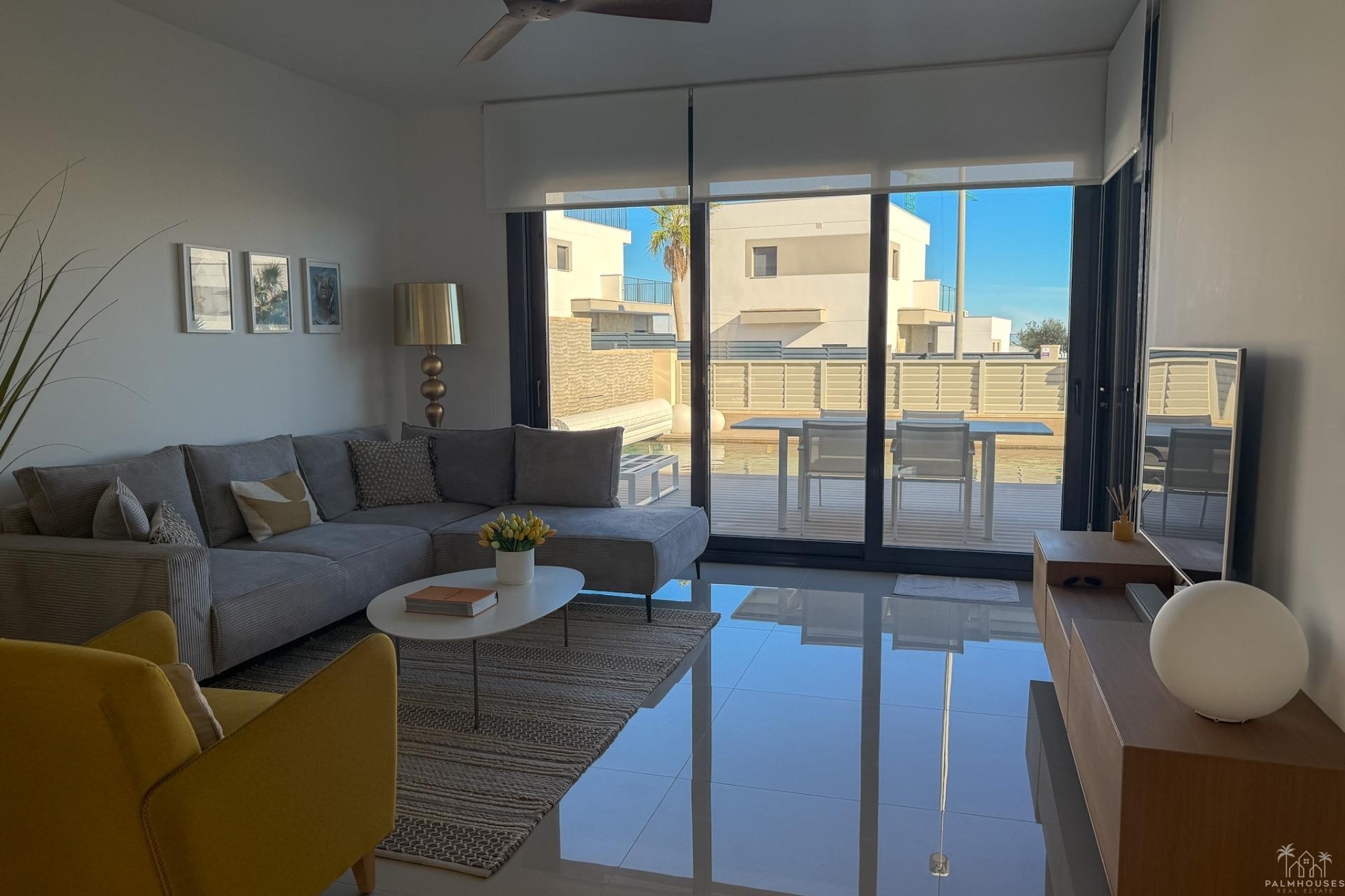 Venta - Villa - San Miguel de Salinas - Bellavista
