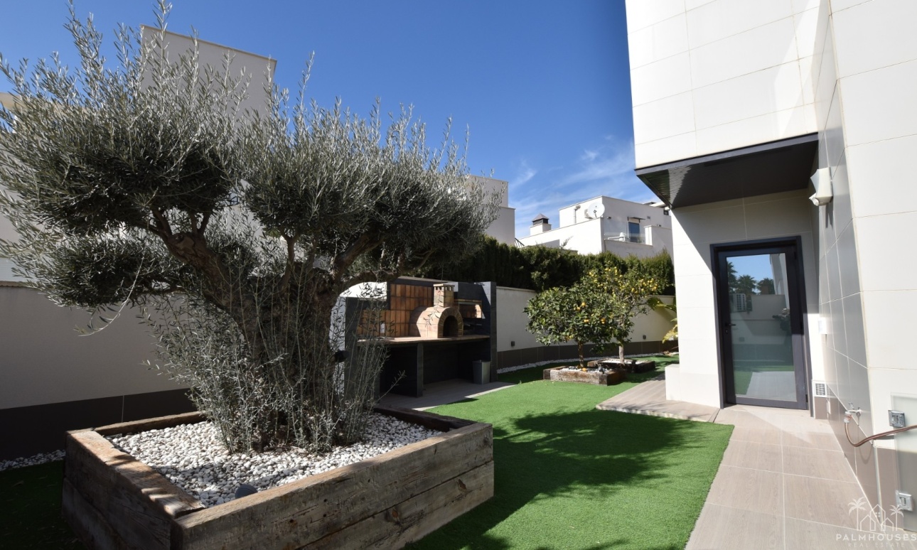 Venta - Villa - San Miguel de Salinas - Inland