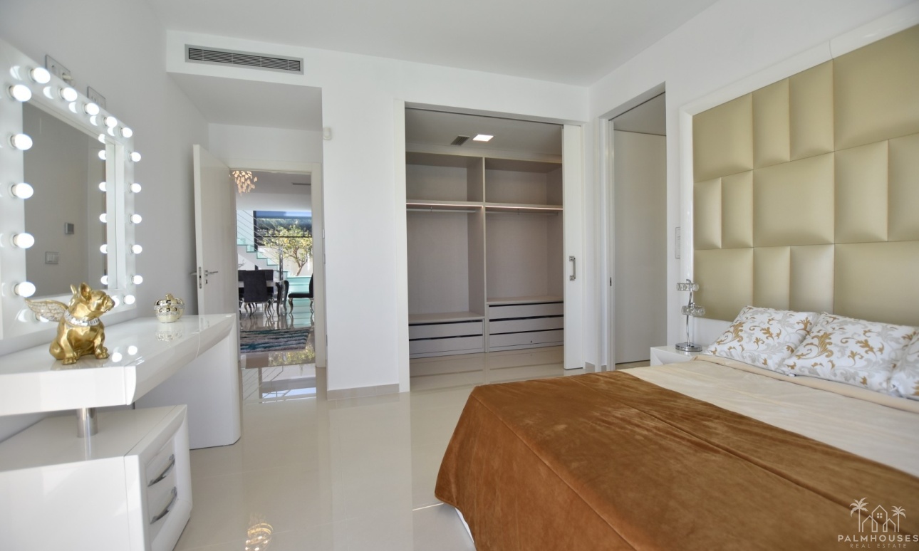 Venta - Villa - San Miguel de Salinas - Inland