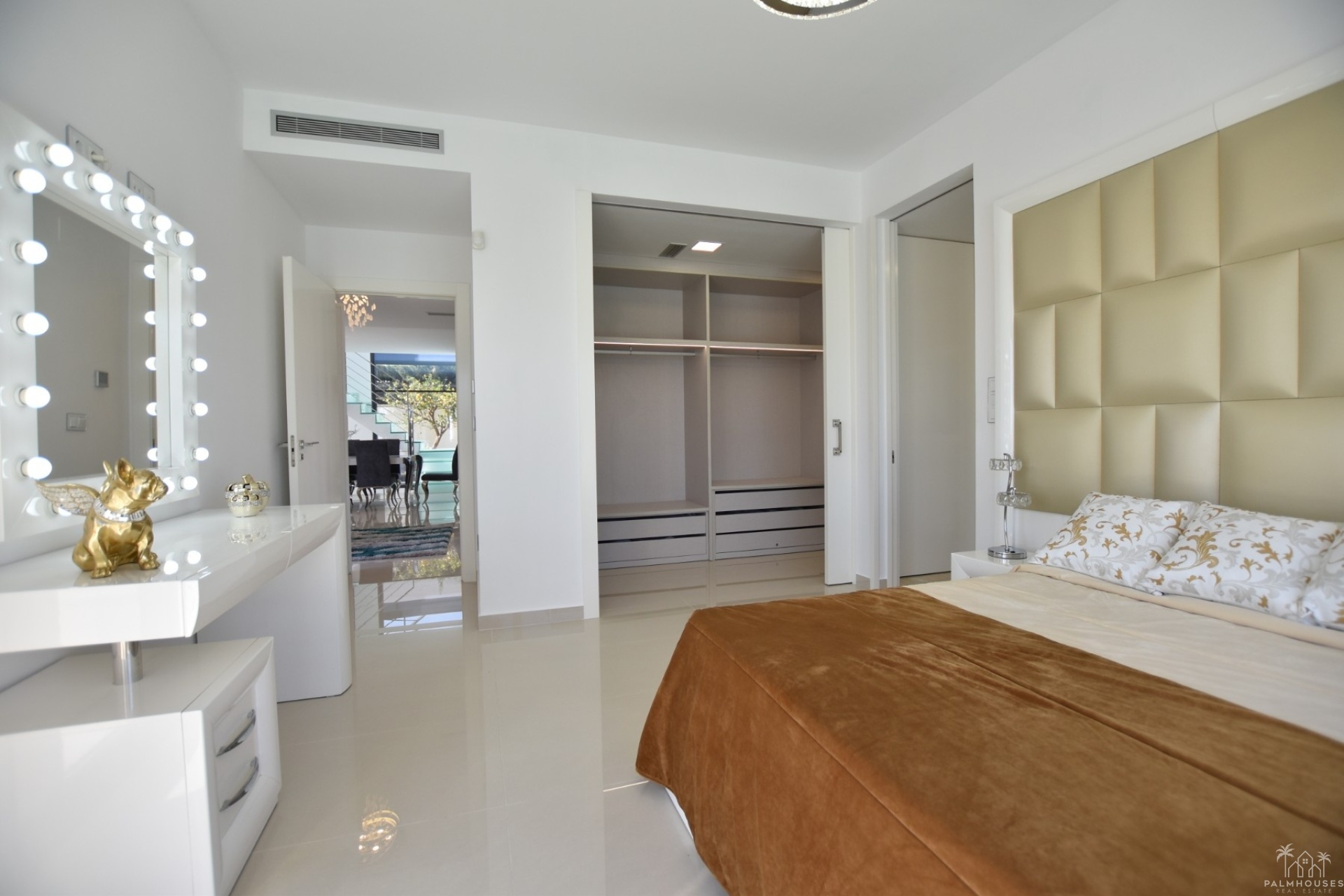 Venta - Villa - San Miguel de Salinas - Inland