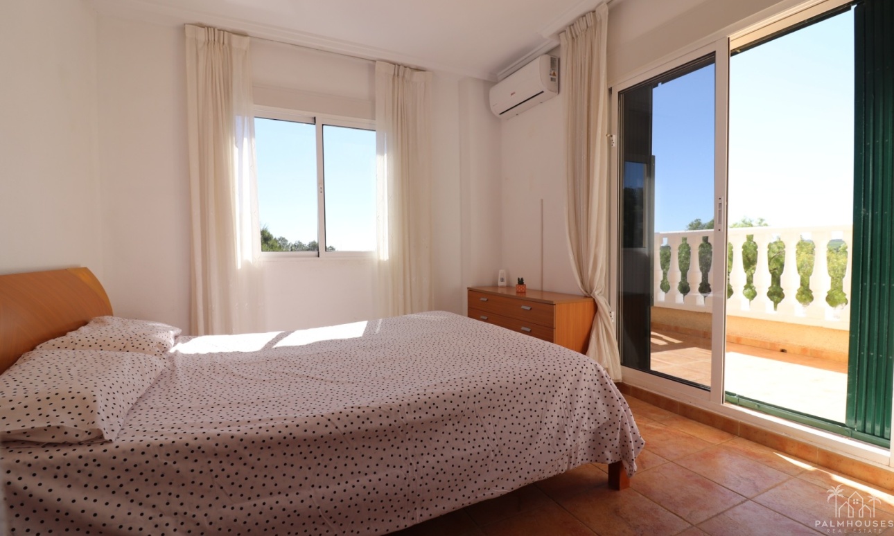 Venta - Villa - San Miguel de Salinas - Lake View Mansions