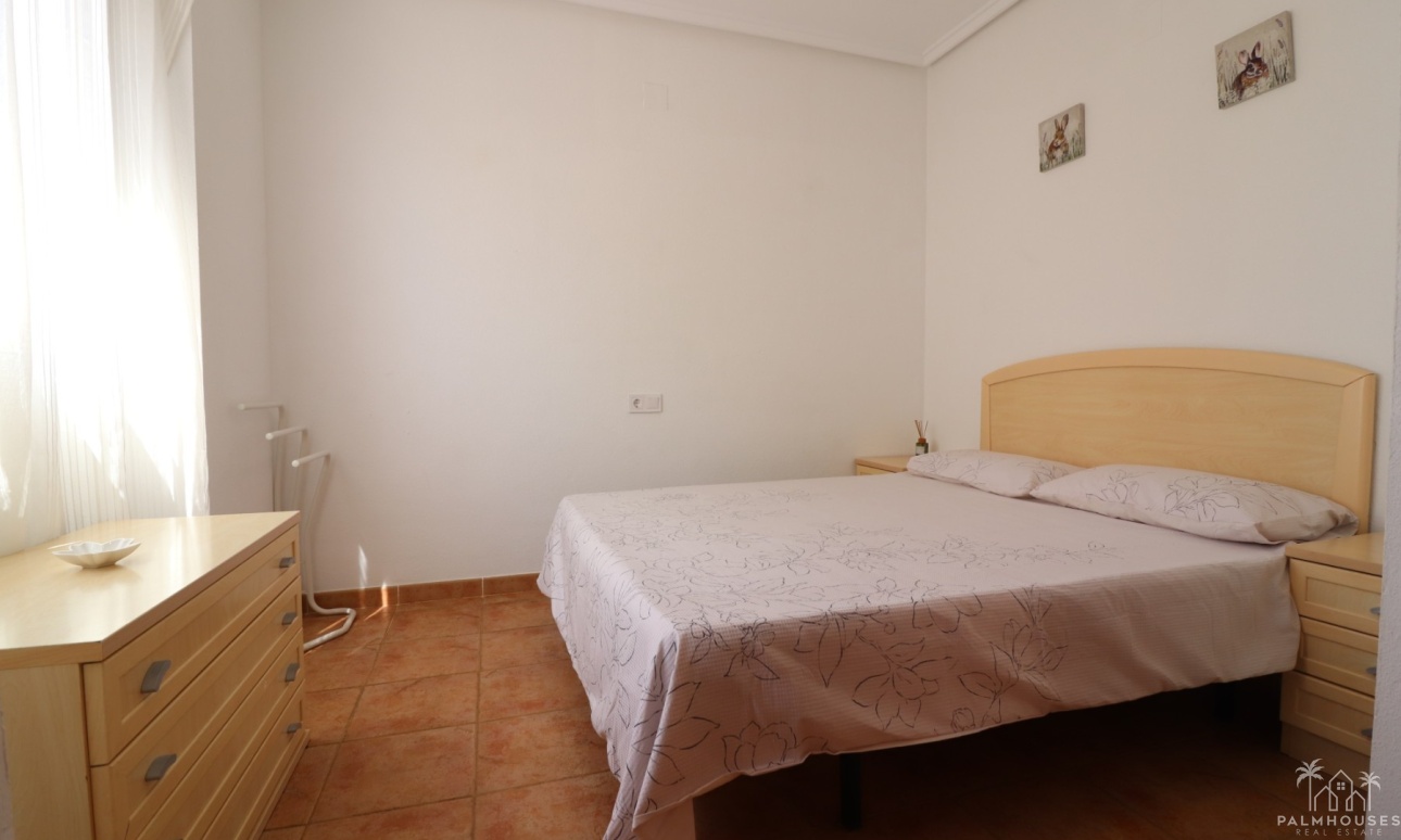 Venta - Villa - San Miguel de Salinas - Lake View Mansions