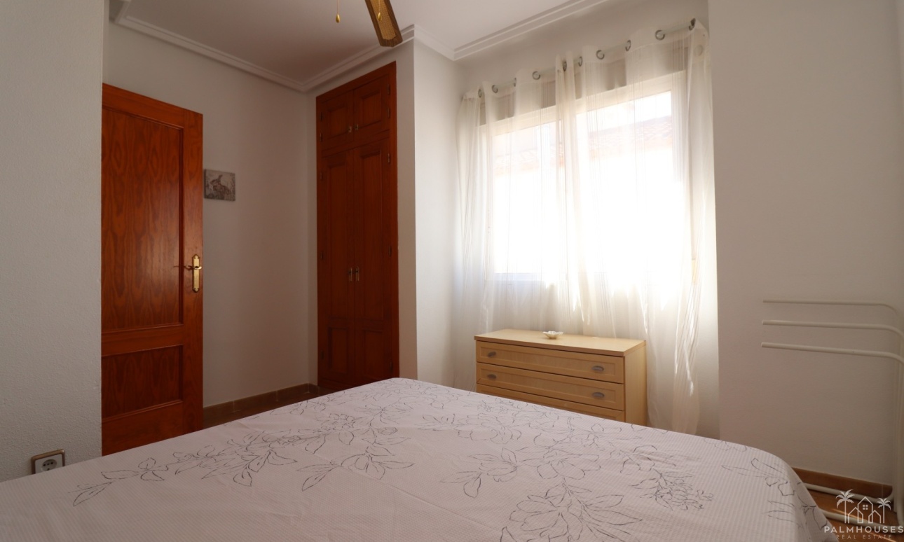 Venta - Villa - San Miguel de Salinas - Lake View Mansions
