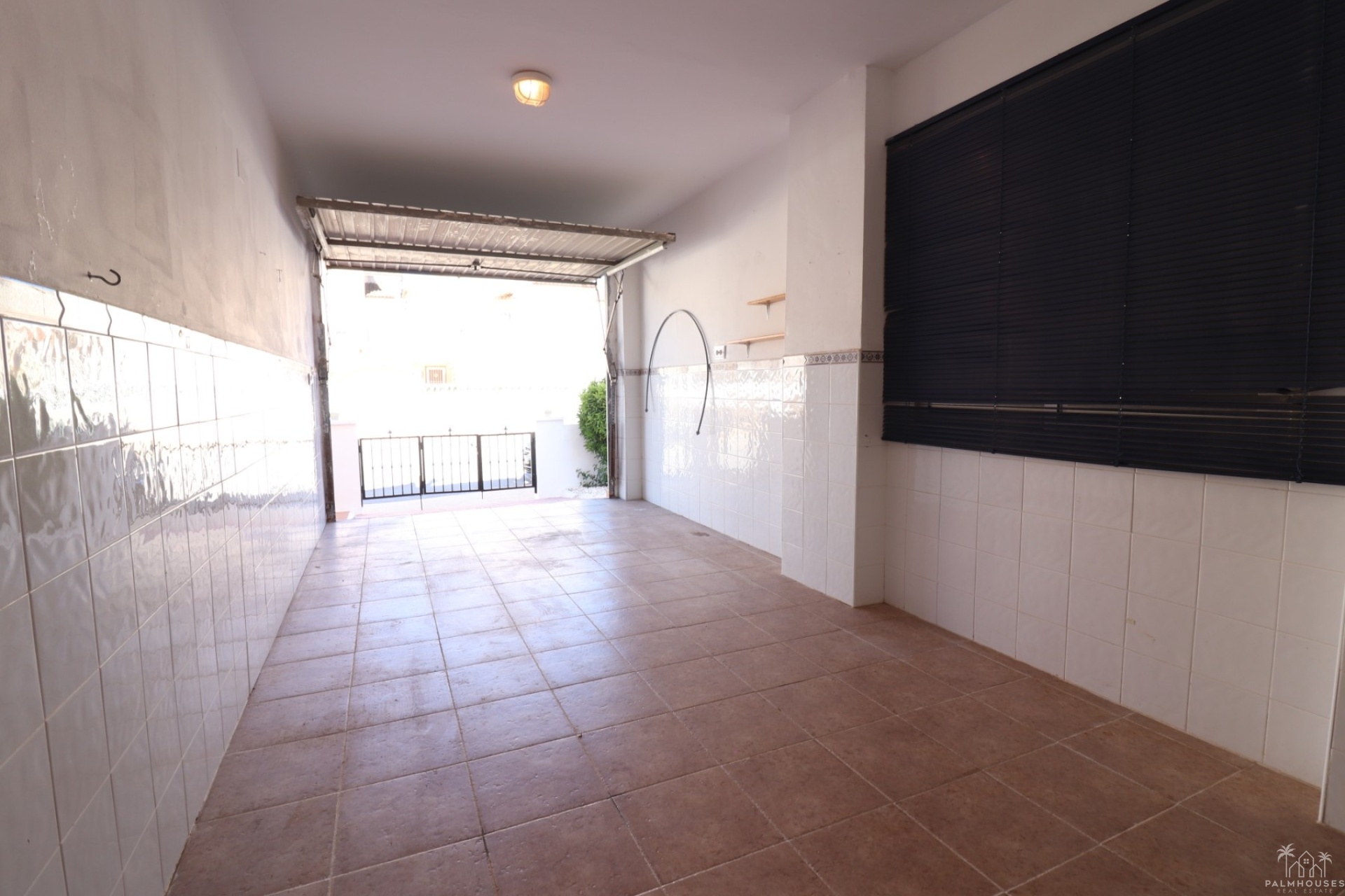 Venta - Villa - San Miguel de Salinas - Lake View Mansions