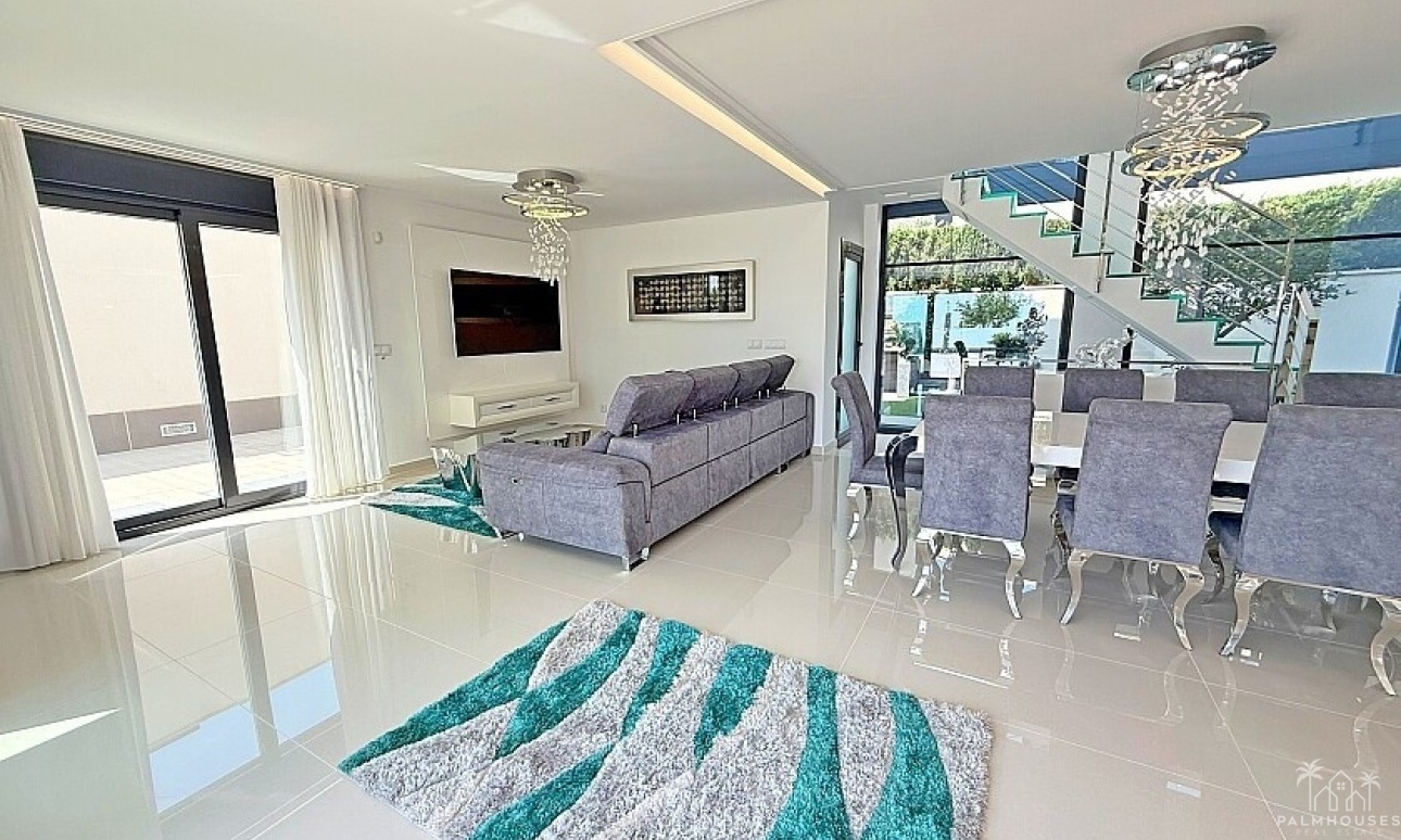 Venta - Villa - San Miguel de Salinas - San Miguel de Salinas Centro