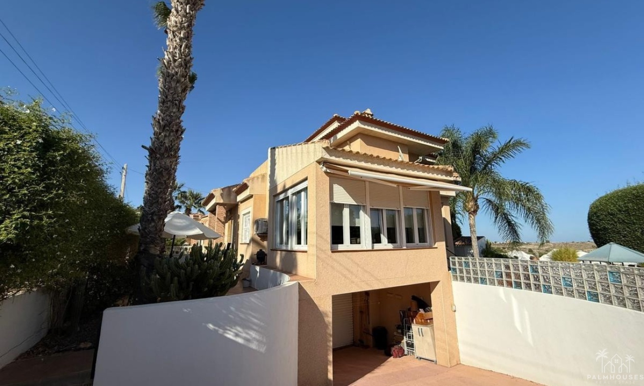 Venta - Villa - San Miguel de Salinas - San Miguel de Salinas Centro