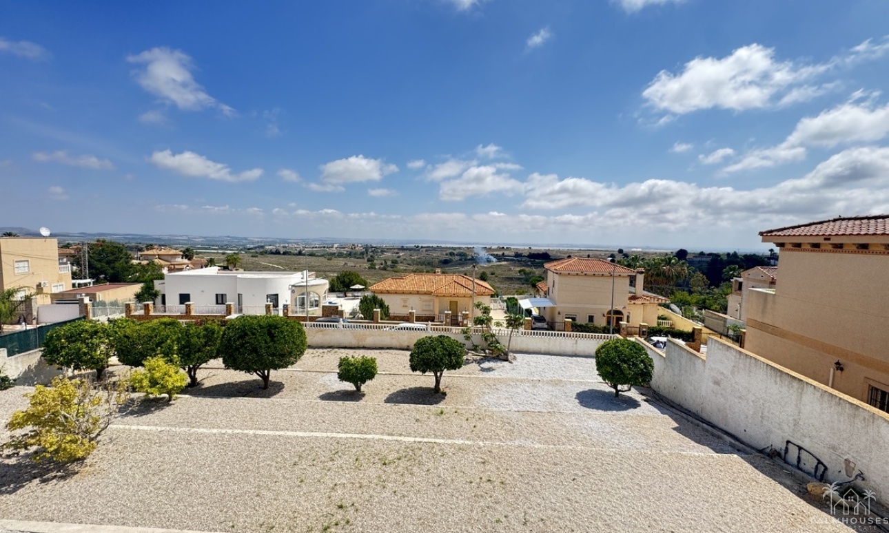 Venta - Villa - San Miguel de Salinas - San Miguel
