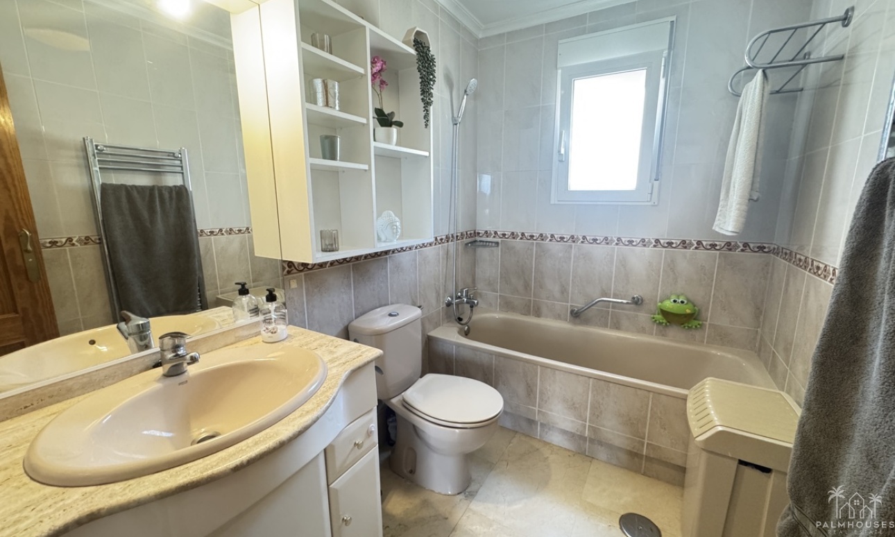 Venta - Villa - San Miguel de Salinas - San Miguel