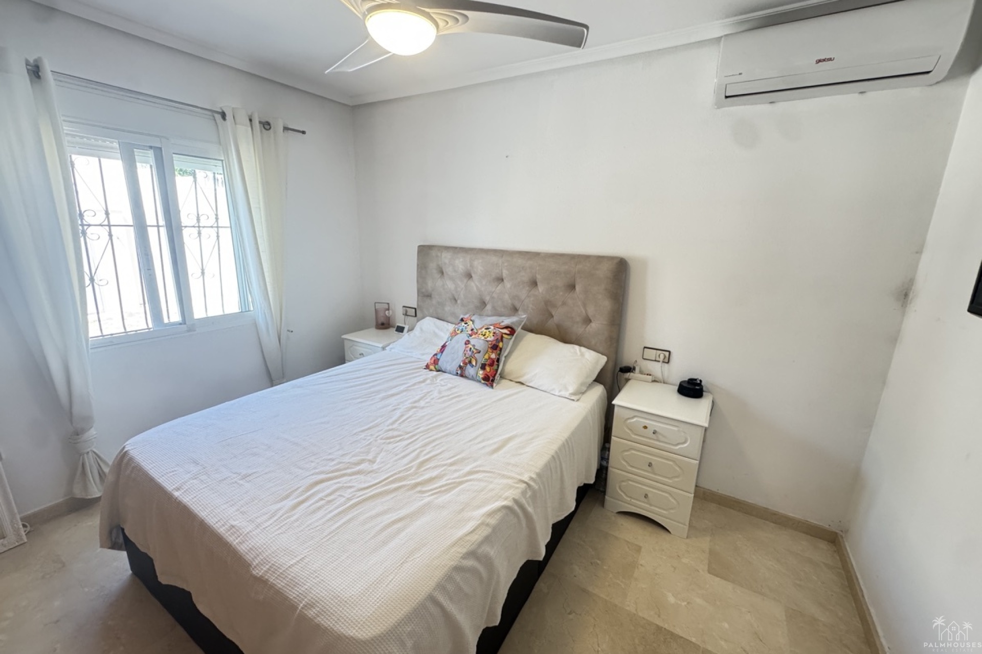 Venta - Villa - San Miguel de Salinas - San Miguel