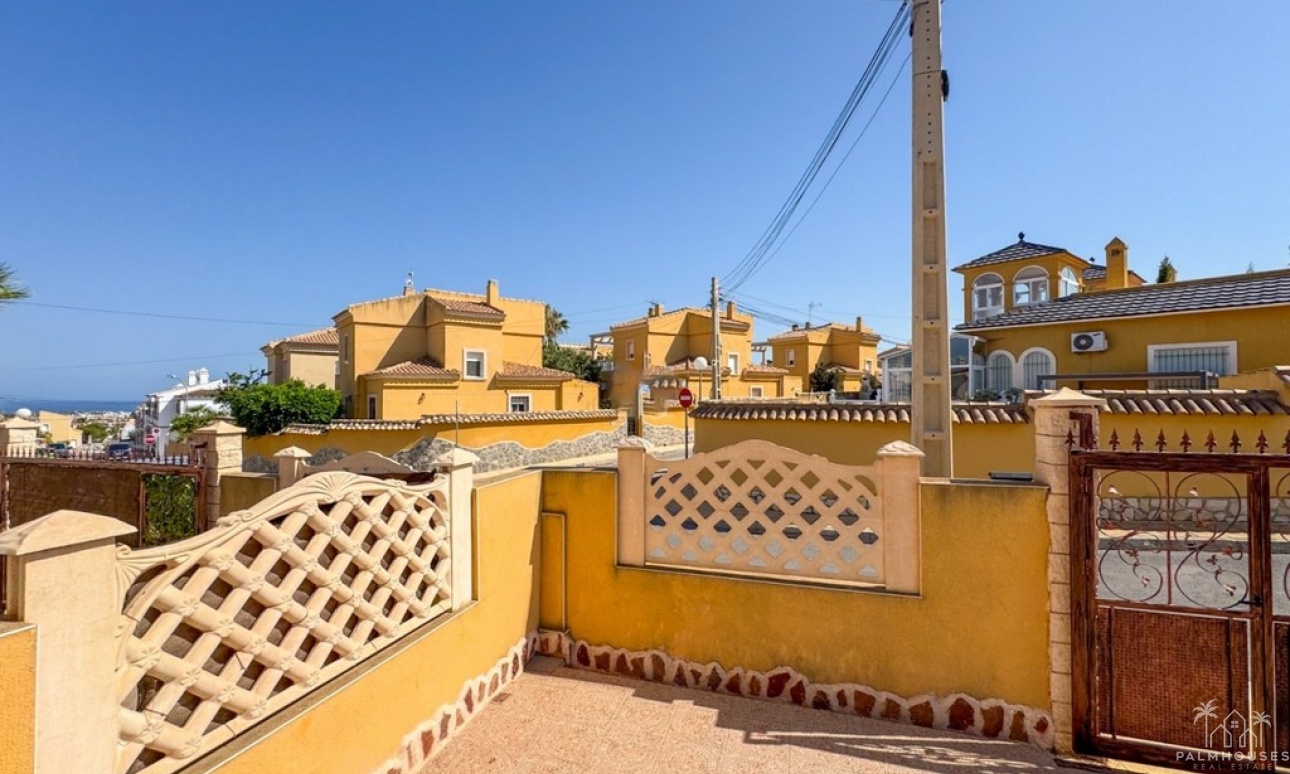 Venta - Villa - San Miguel de Salinas - San Miguel