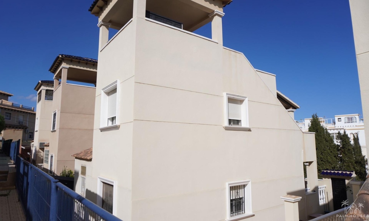 Venta - Villa - San Miguel de Salinas - San Miguel