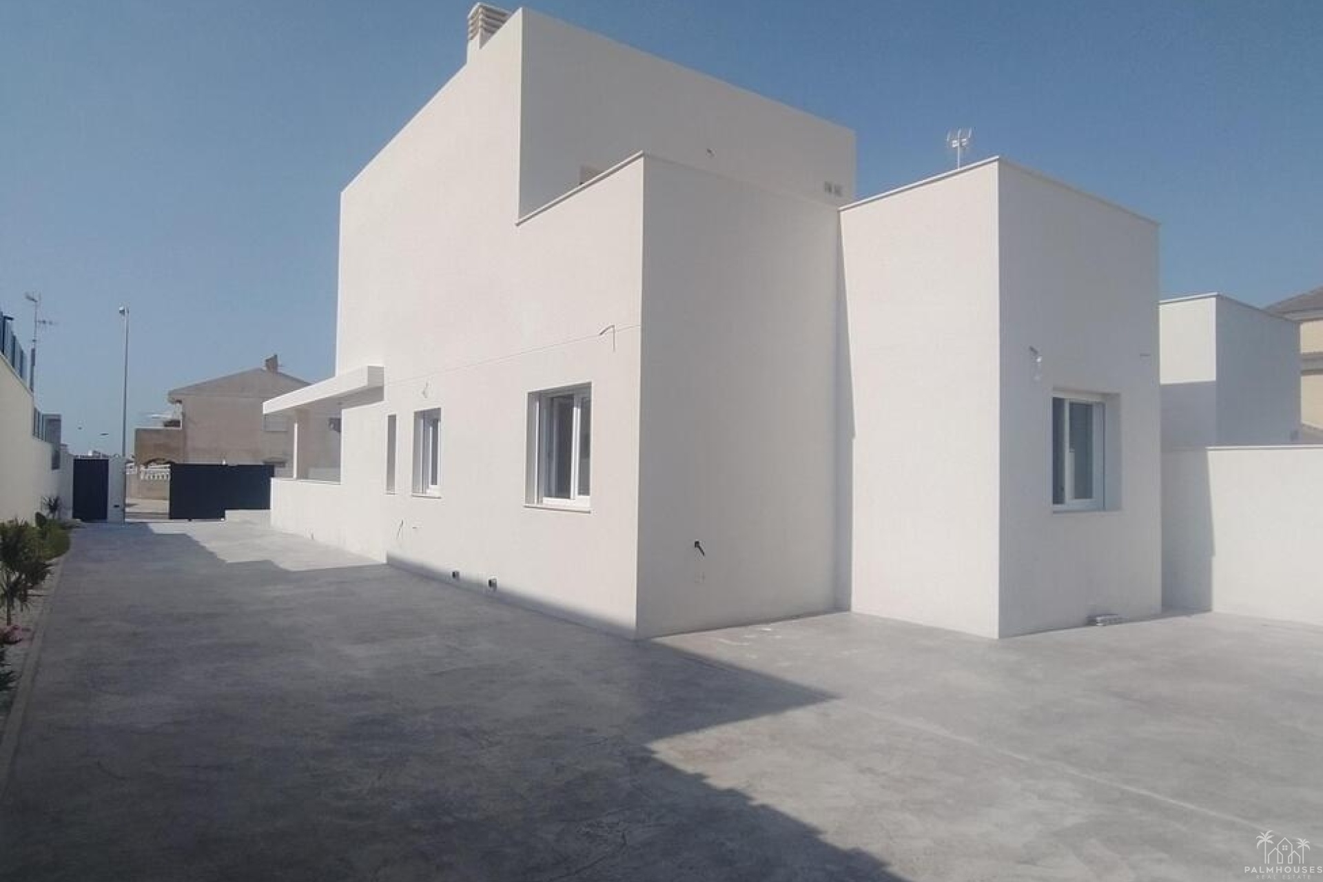 Venta - Villa - Torrevieja - Aguas Nuevas