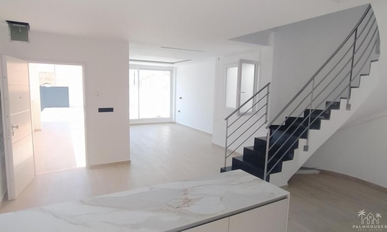 Venta - Villa - Torrevieja - Aguas Nuevas