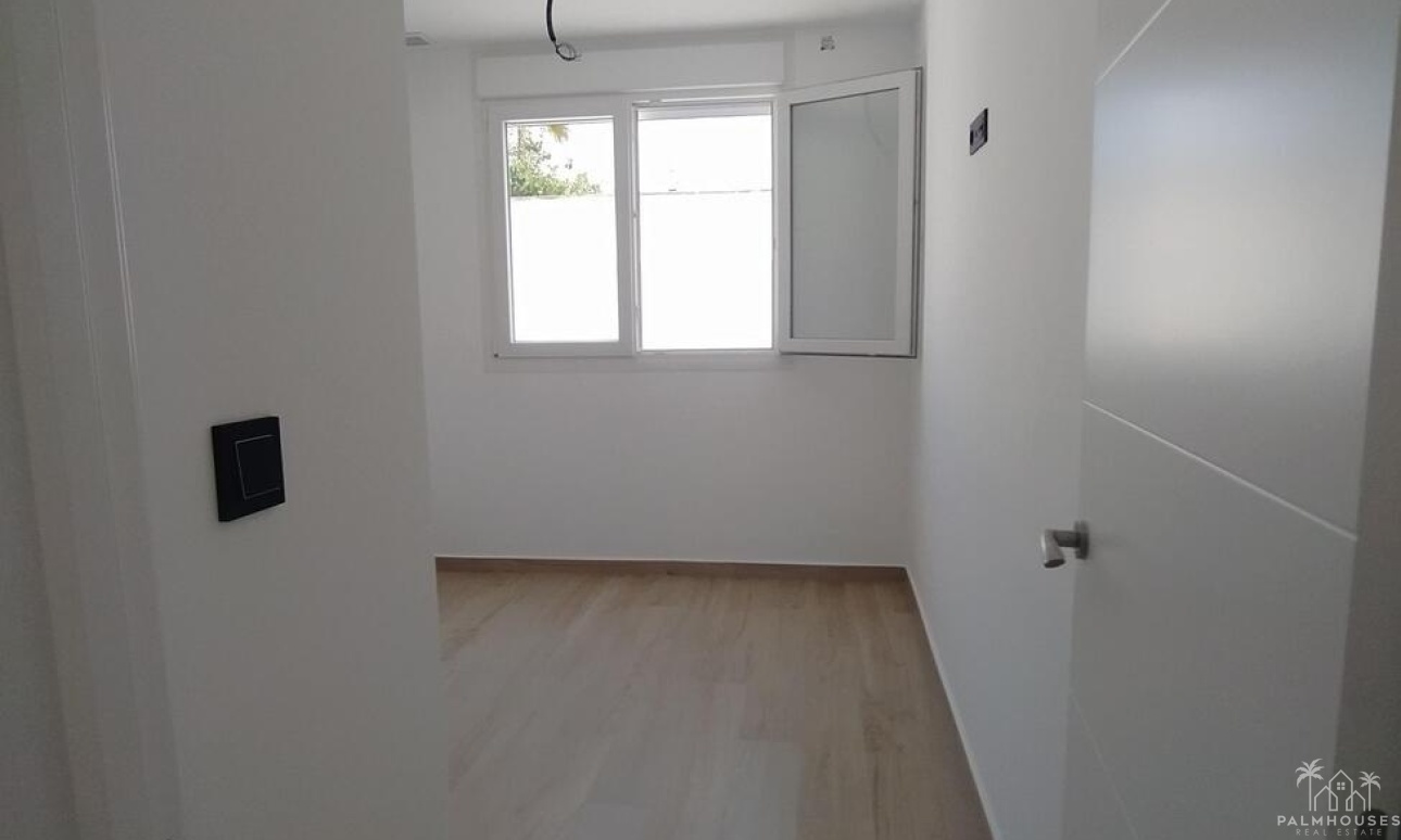 Venta - Villa - Torrevieja - Aguas Nuevas