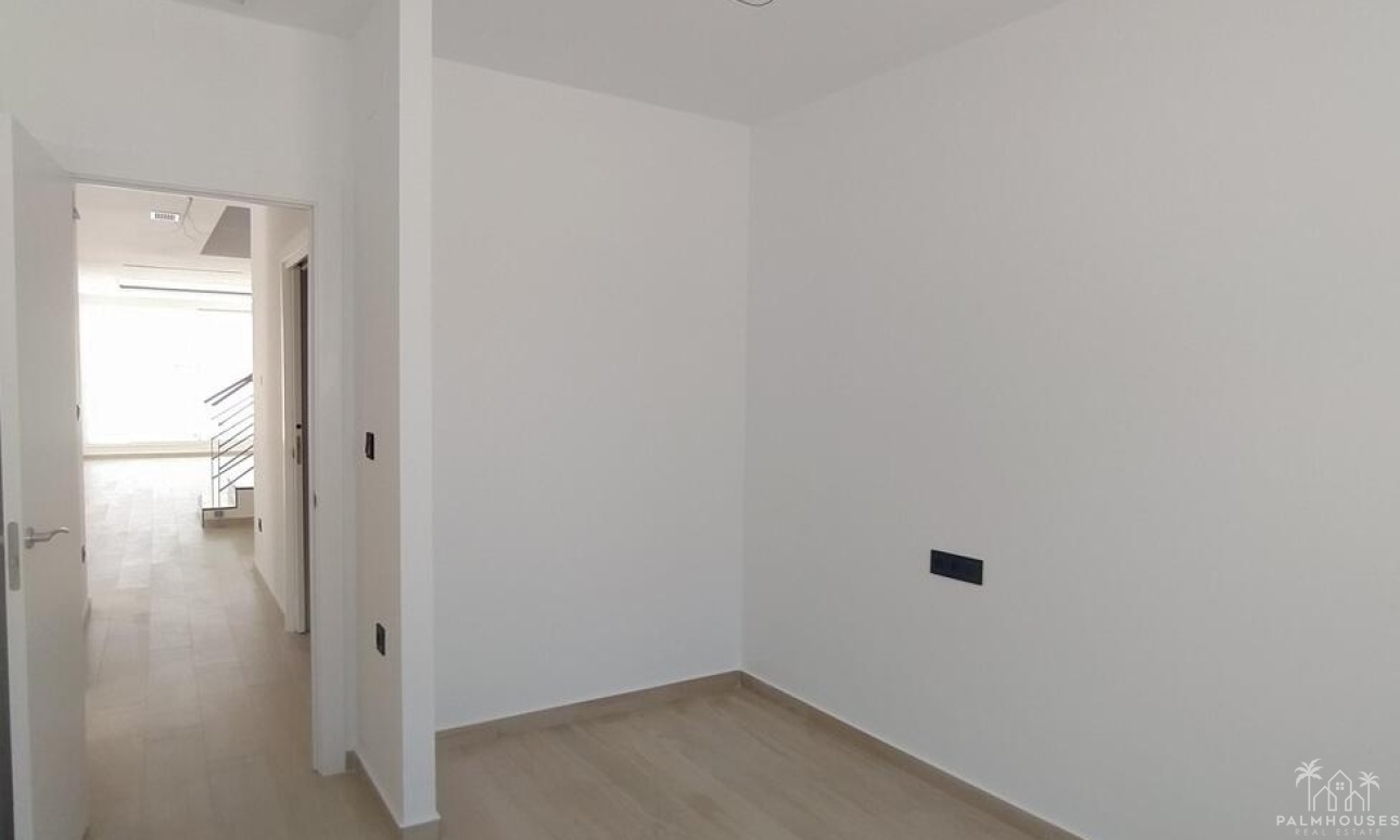 Venta - Villa - Torrevieja - Aguas Nuevas