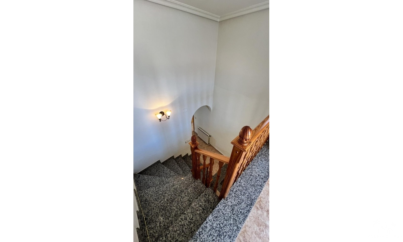 Venta - Villa - Torrevieja - Aguas Nuevas