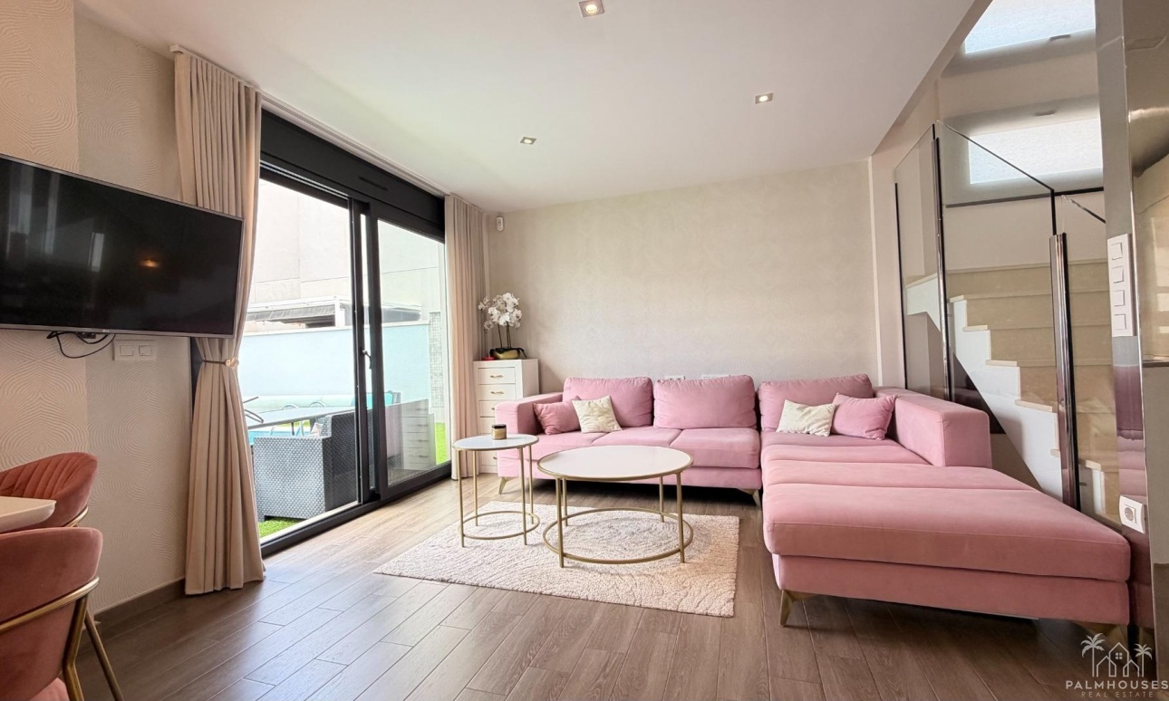 Venta - Villa - Torrevieja - Aguas Nuevas