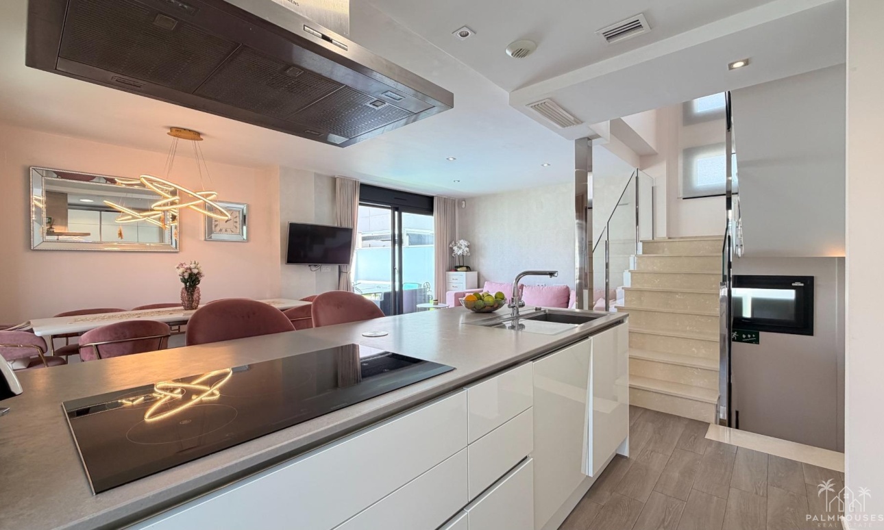 Venta - Villa - Torrevieja - Aguas Nuevas