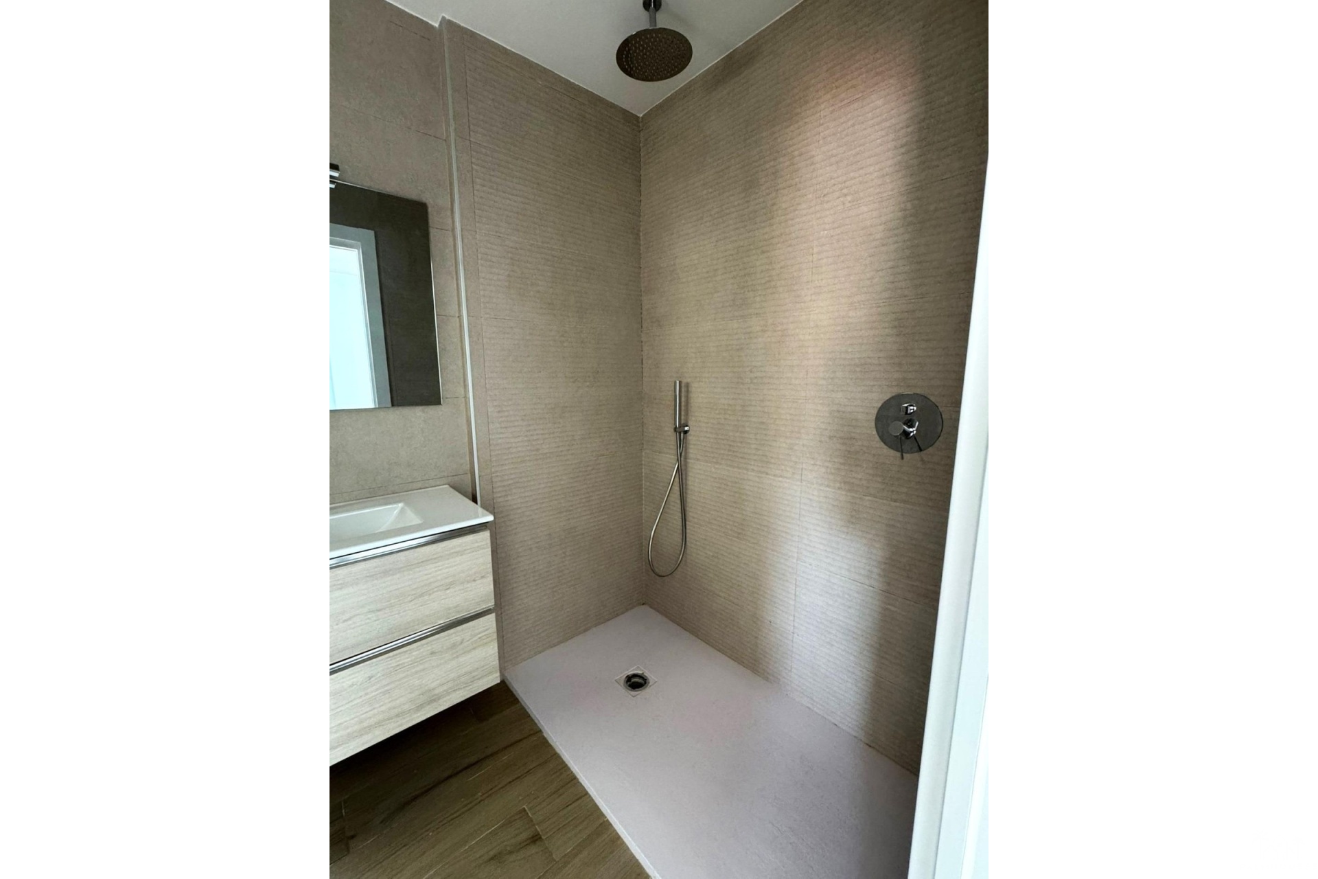 Venta - Villa - Torrevieja - Aguas Nuevas