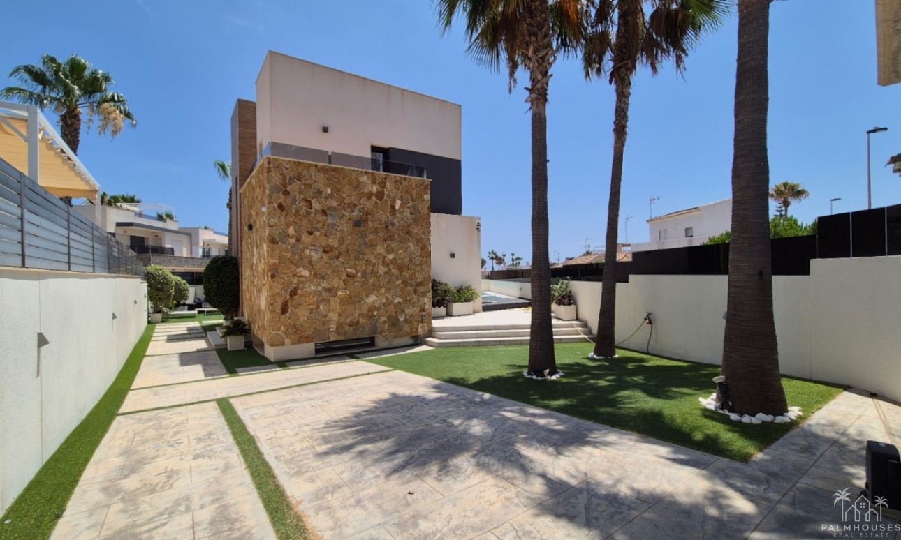 Venta - Villa - Torrevieja - Costa Blanca