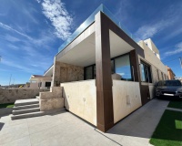 Venta - Villa - Torrevieja - La Mata