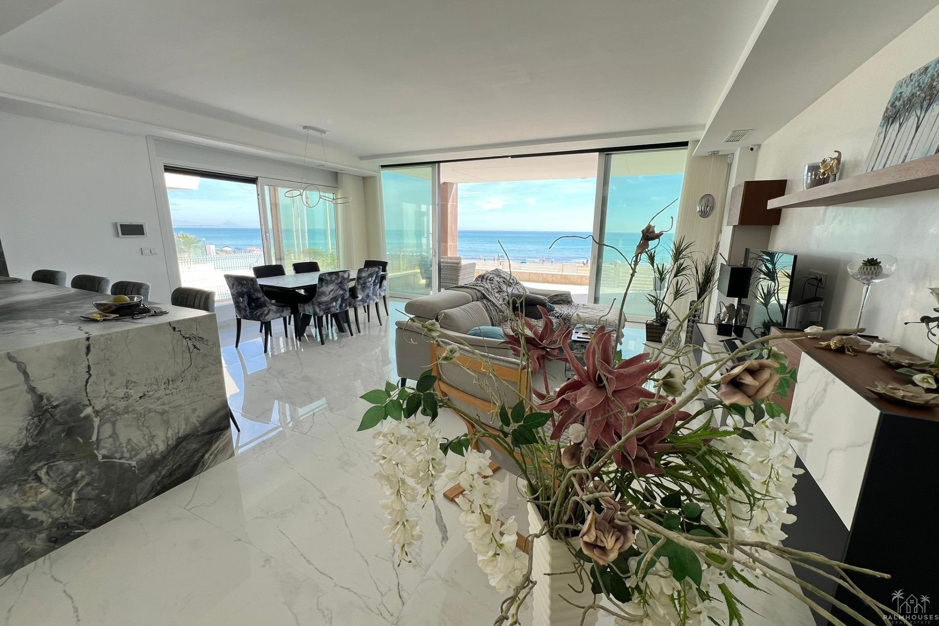 Venta - Villa - Torrevieja - La Mata