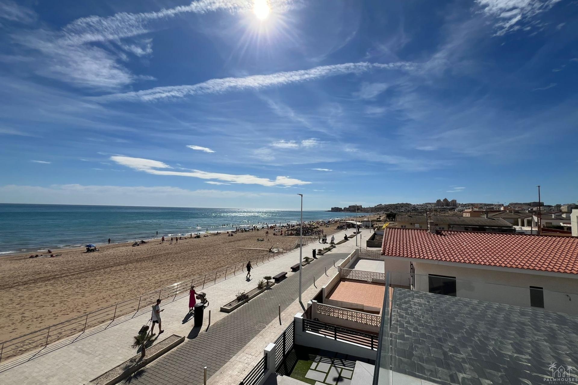 Venta - Villa - Torrevieja - La Mata