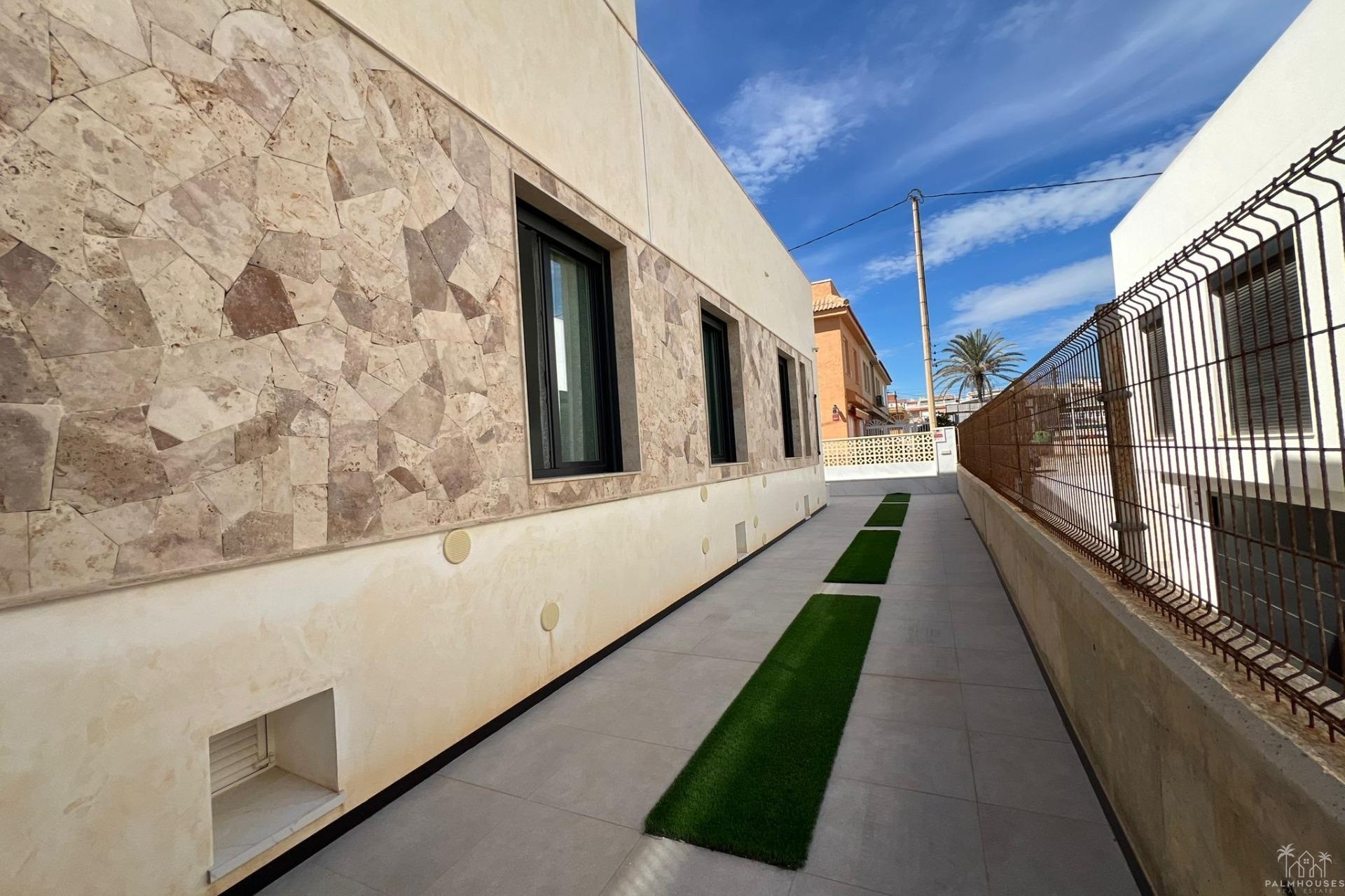 Venta - Villa - Torrevieja - La Mata