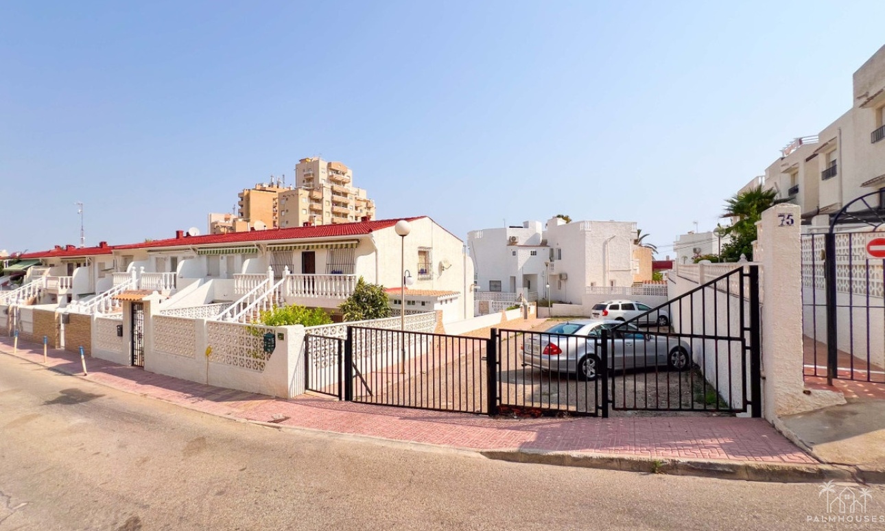Venta - Villa - Torrevieja - La Mata