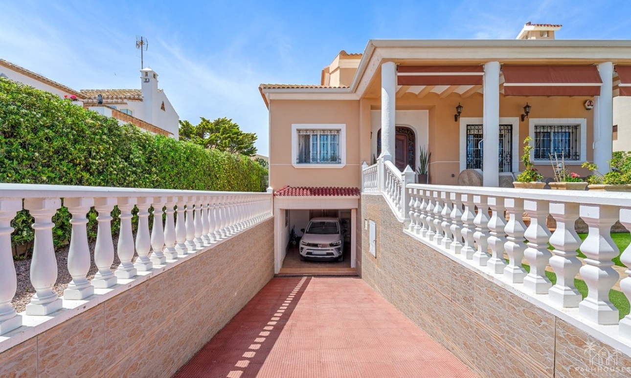 Venta - Villa - Torrevieja - La Mata